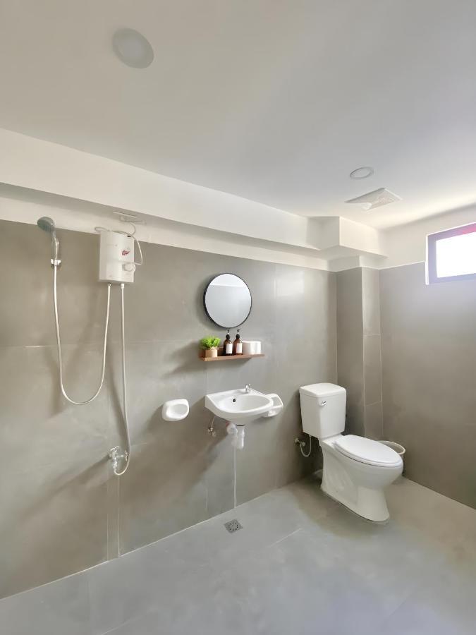 New Modern Home Near Airport, Beach And Fast Wi-Fi Sudtungan Exterior foto