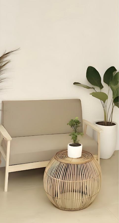 New Modern Home Near Airport, Beach And Fast Wi-Fi Sudtungan Exterior foto